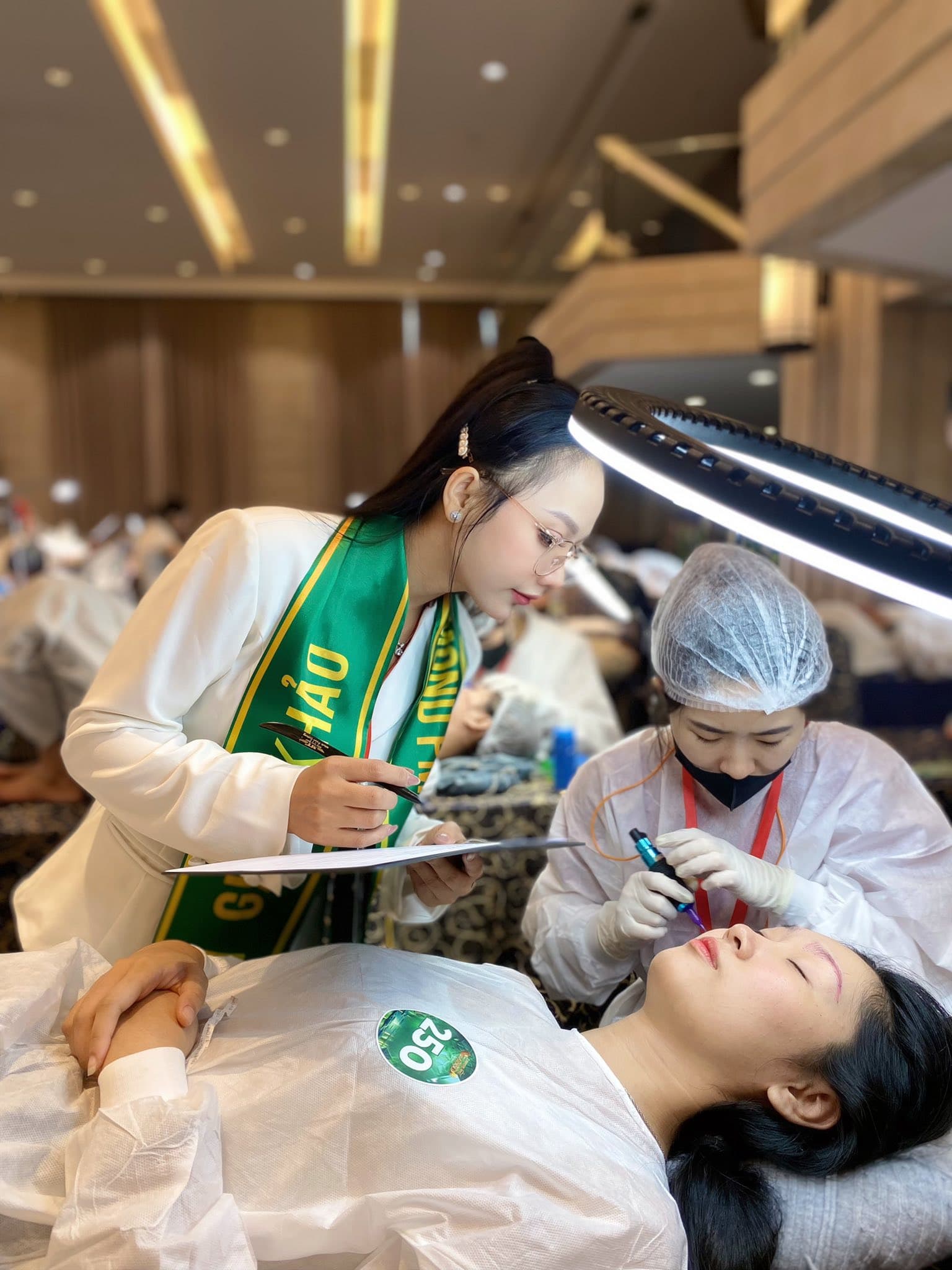 Phục Hồi Mày Môi & Ca Khó